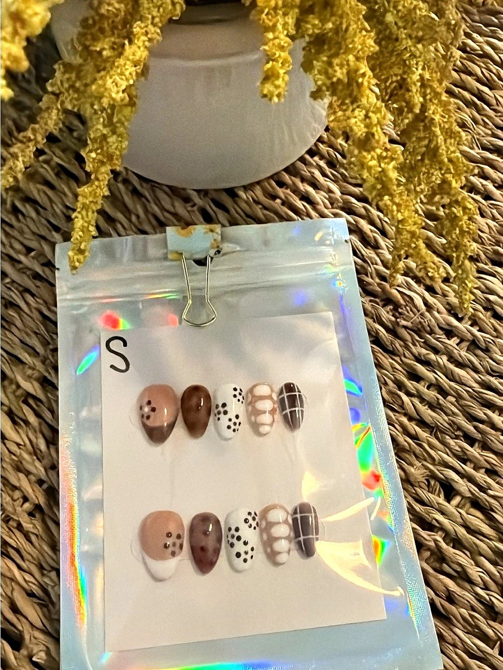 Brown & White Press-On Nails NWT